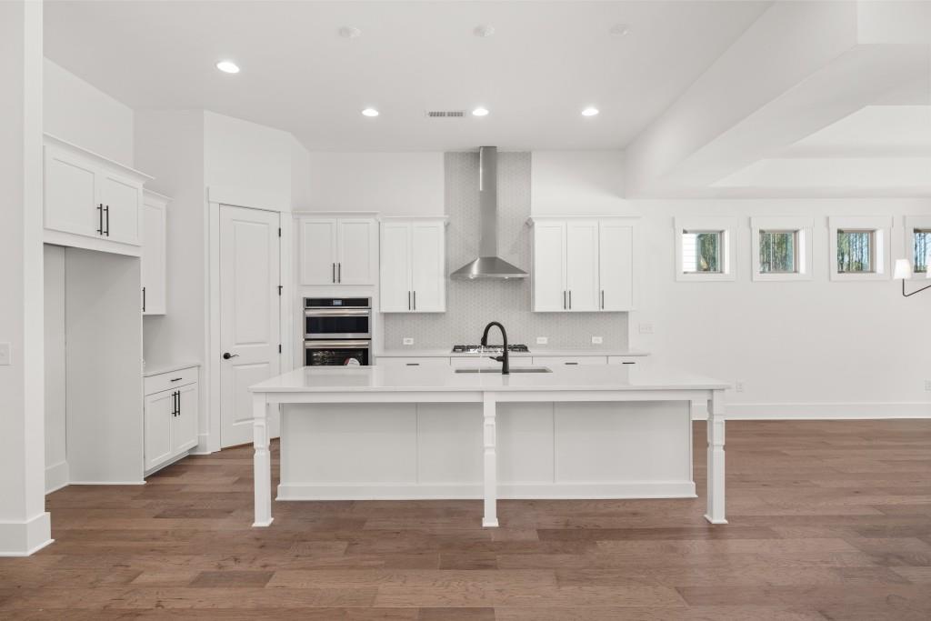 419 Southland Circle