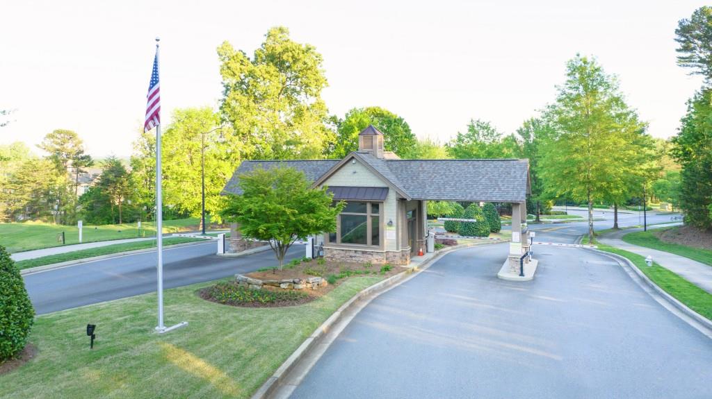 270 Laurel Canyon Parkway Unit 106