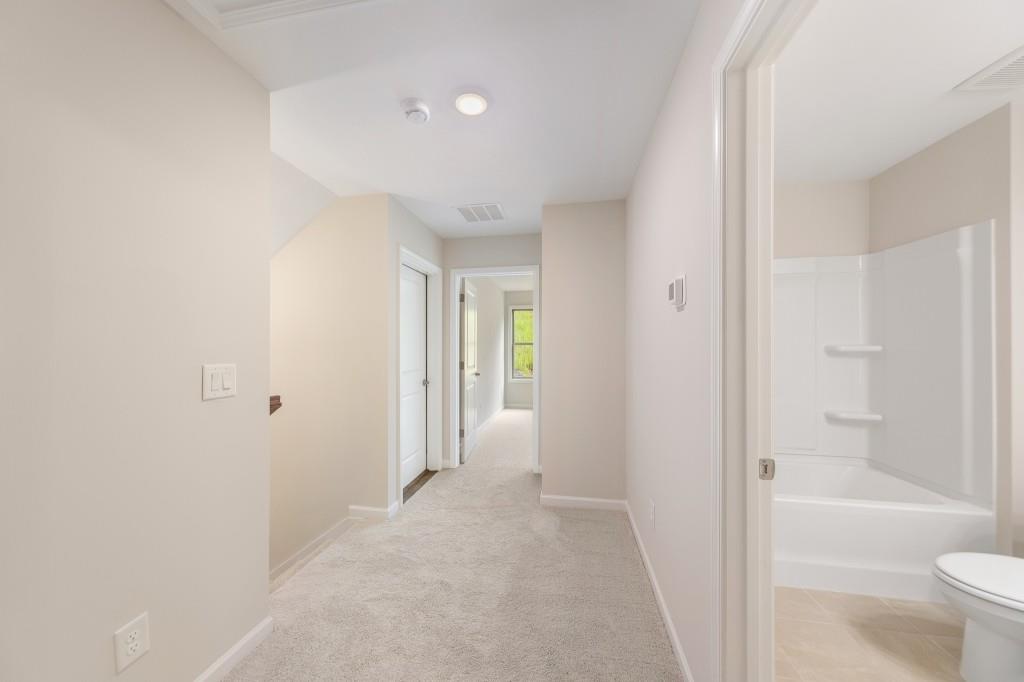 270 Laurel Canyon Parkway Unit 106