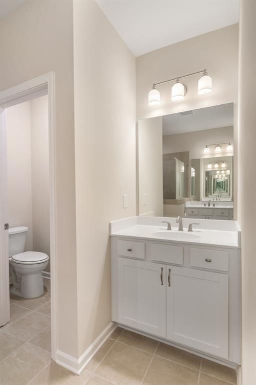 270 Laurel Canyon Parkway Unit 106