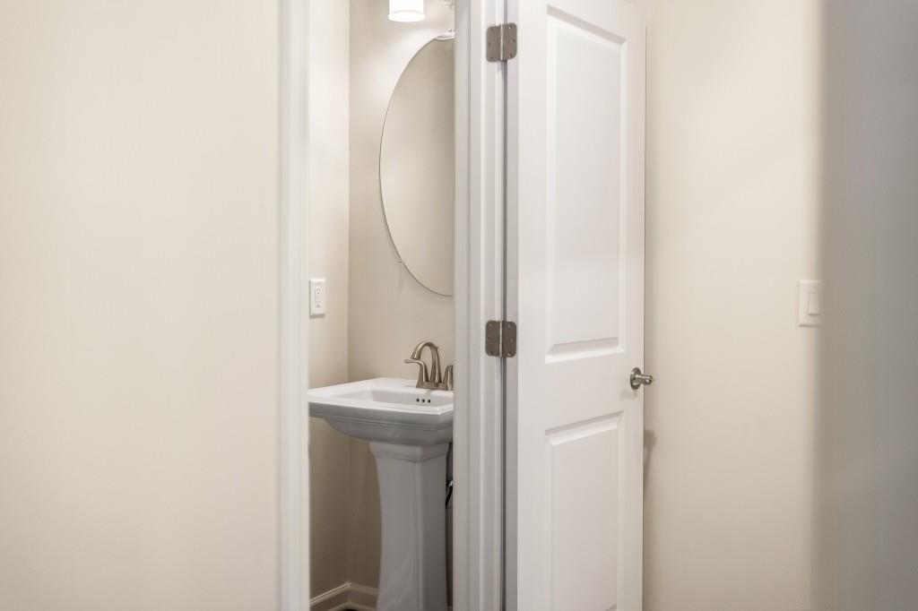 270 Laurel Canyon Parkway Unit 106