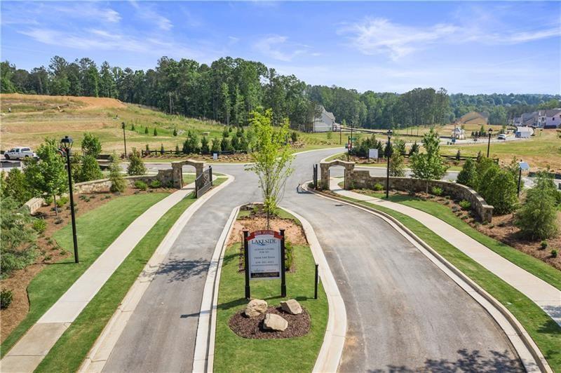 1259 Lakeside Overlook