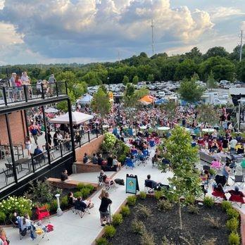 300 North Rampart Street