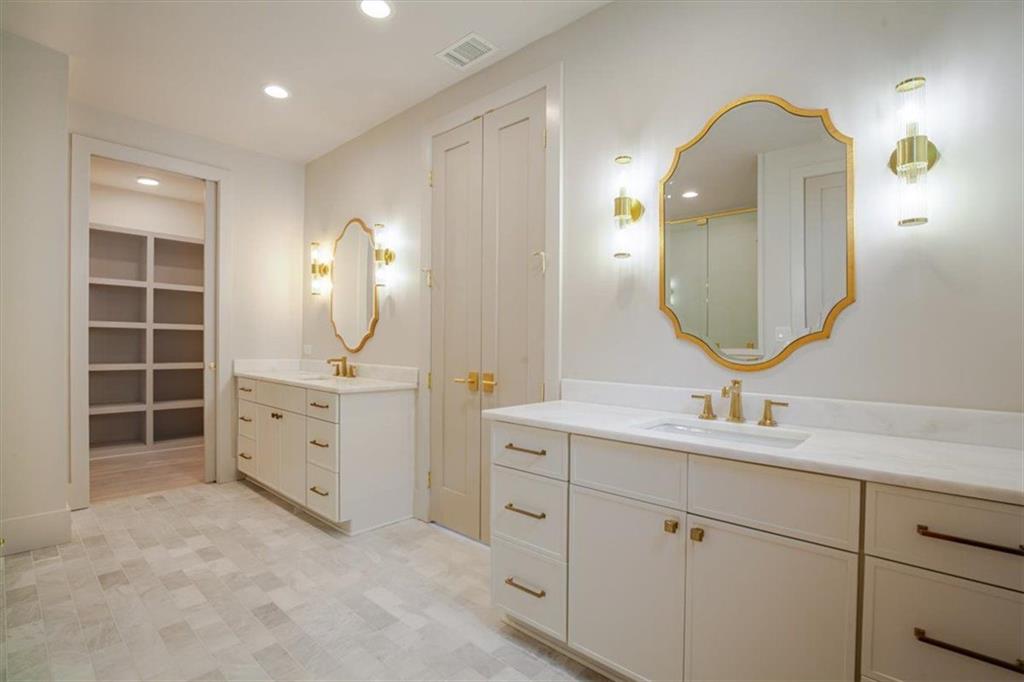 165 Arbor Garden Circle