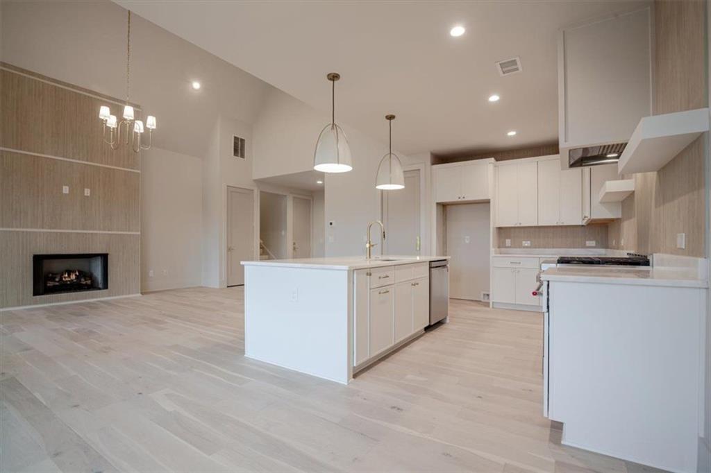 165 Arbor Garden Circle