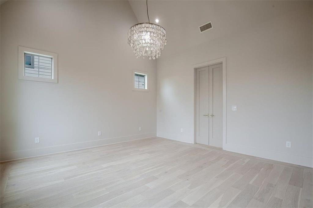 165 Arbor Garden Circle