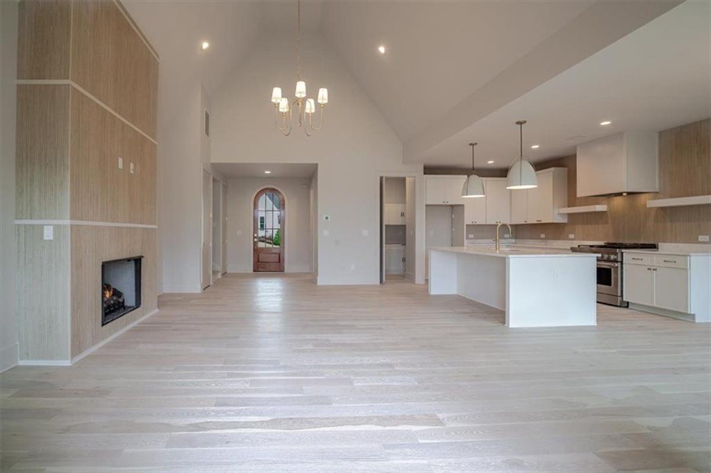 165 Arbor Garden Circle