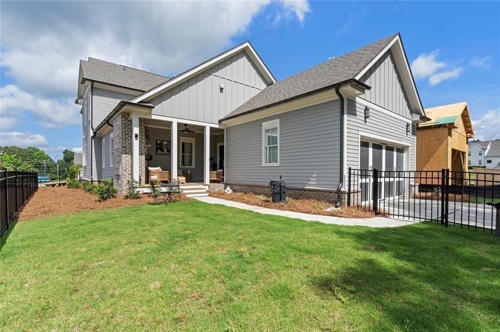 1025 Crossroads Trail