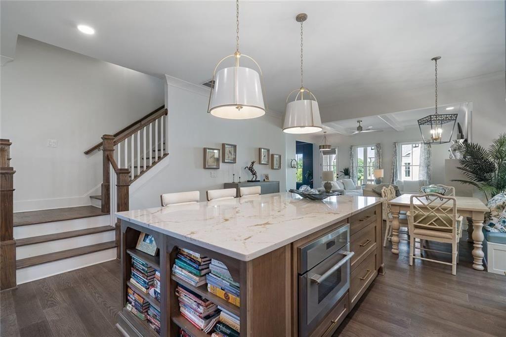 1025 Crossroads Trail