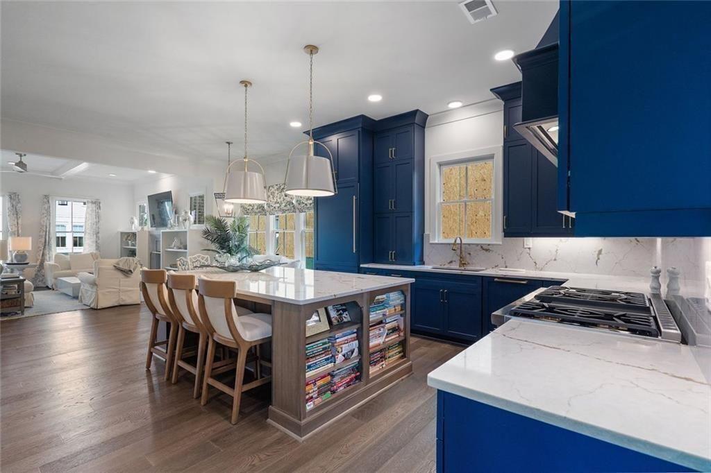1025 Crossroads Trail