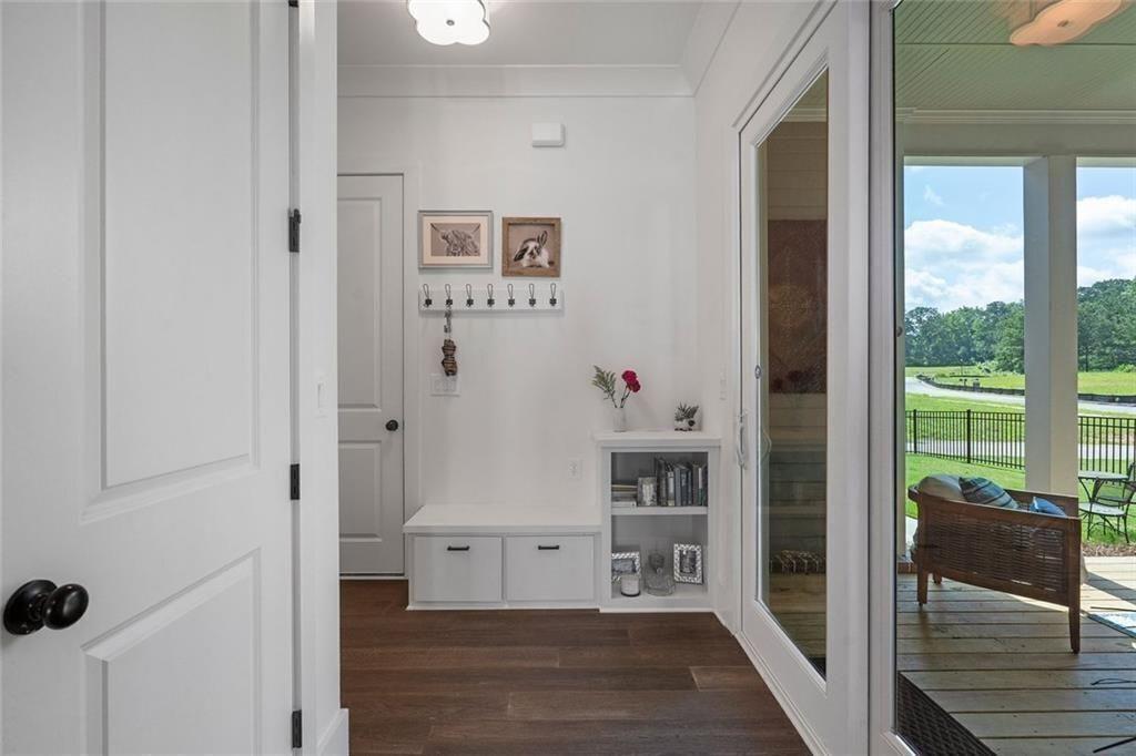 1025 Crossroads Trail