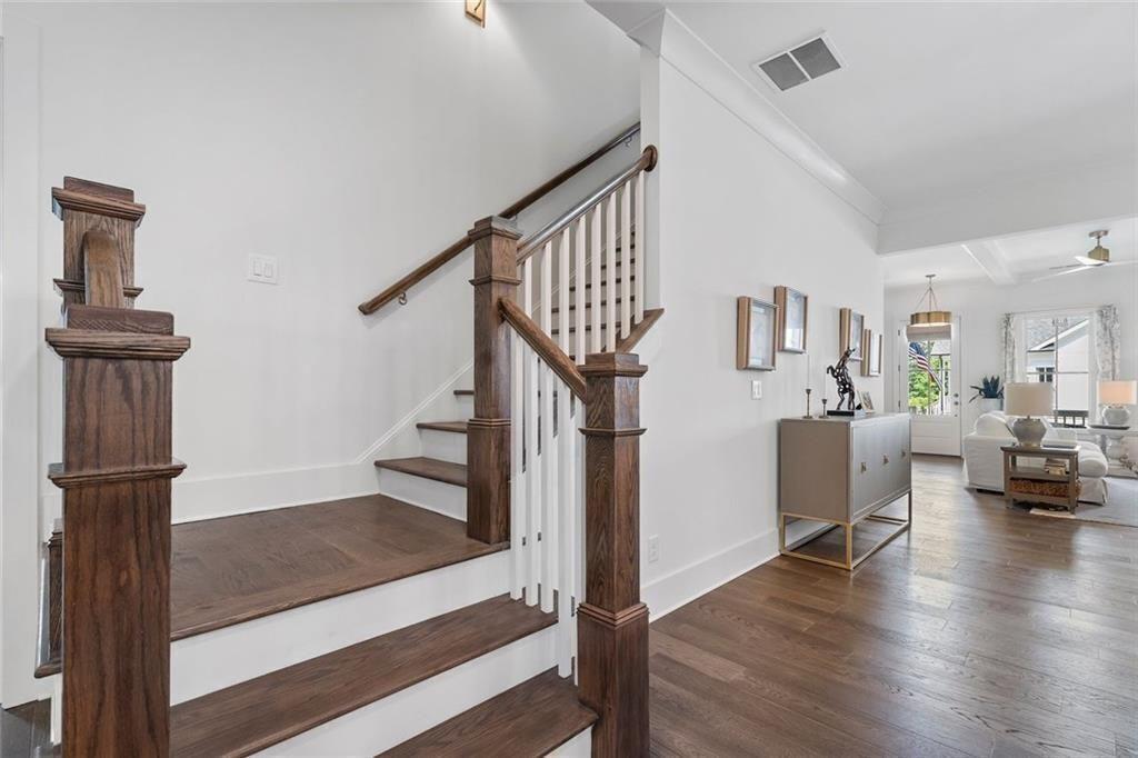 1025 Crossroads Trail