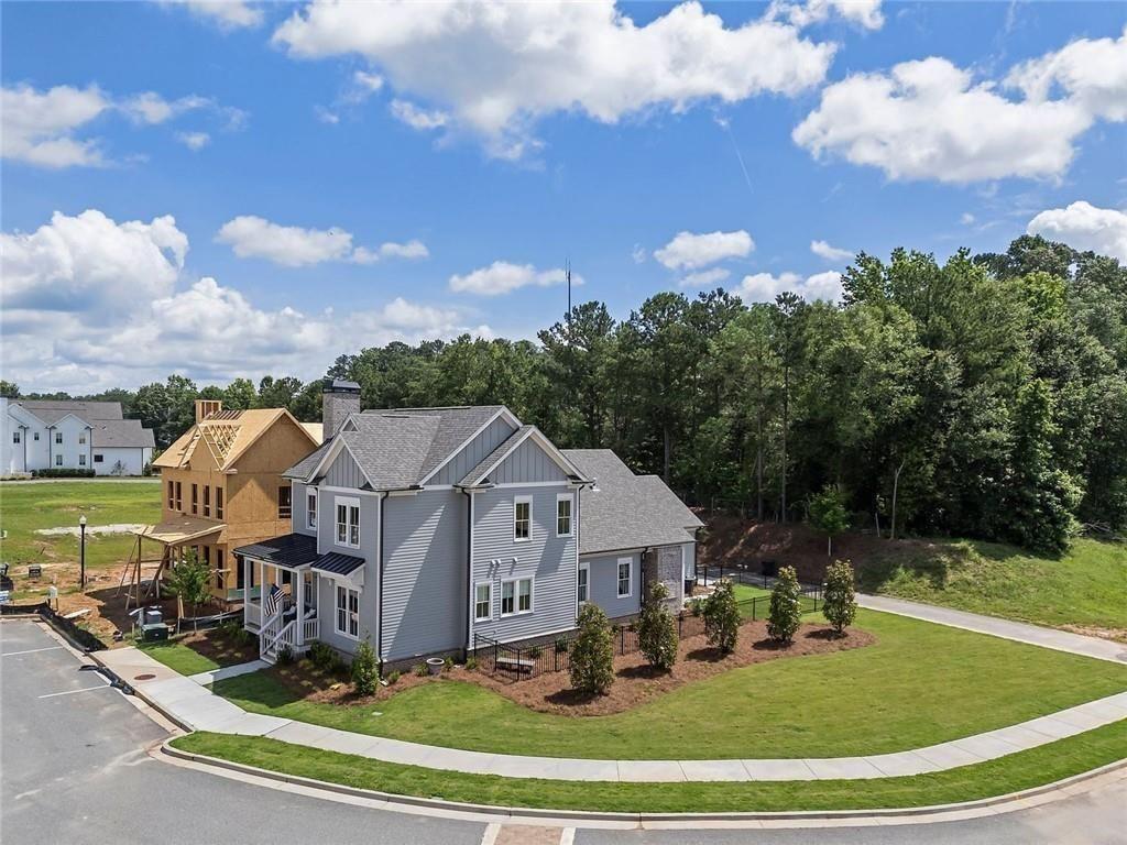 1025 Crossroads Trail