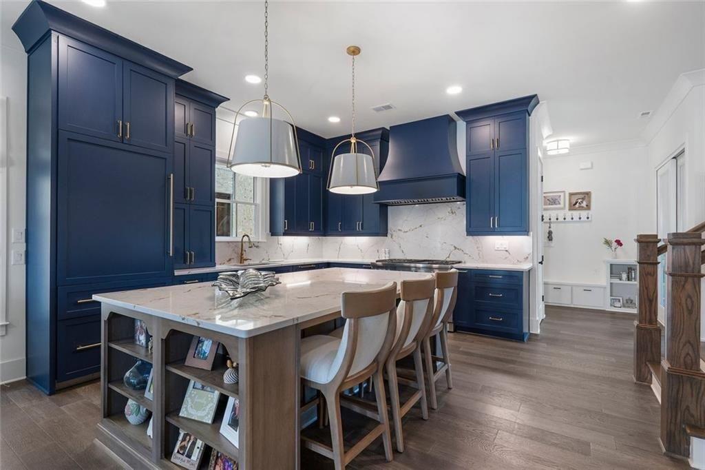 1025 Crossroads Trail