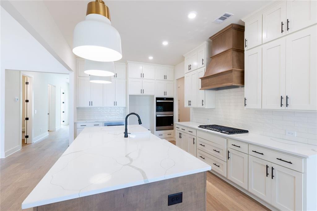 8180 Scarlett Grace Lane