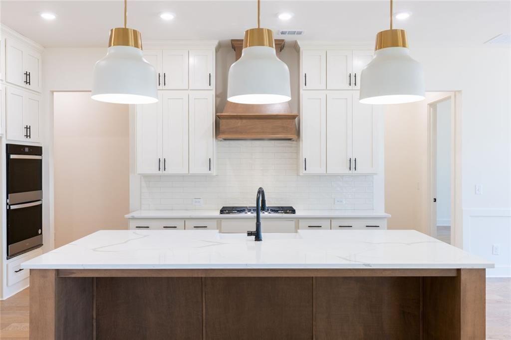 8180 Scarlett Grace Lane