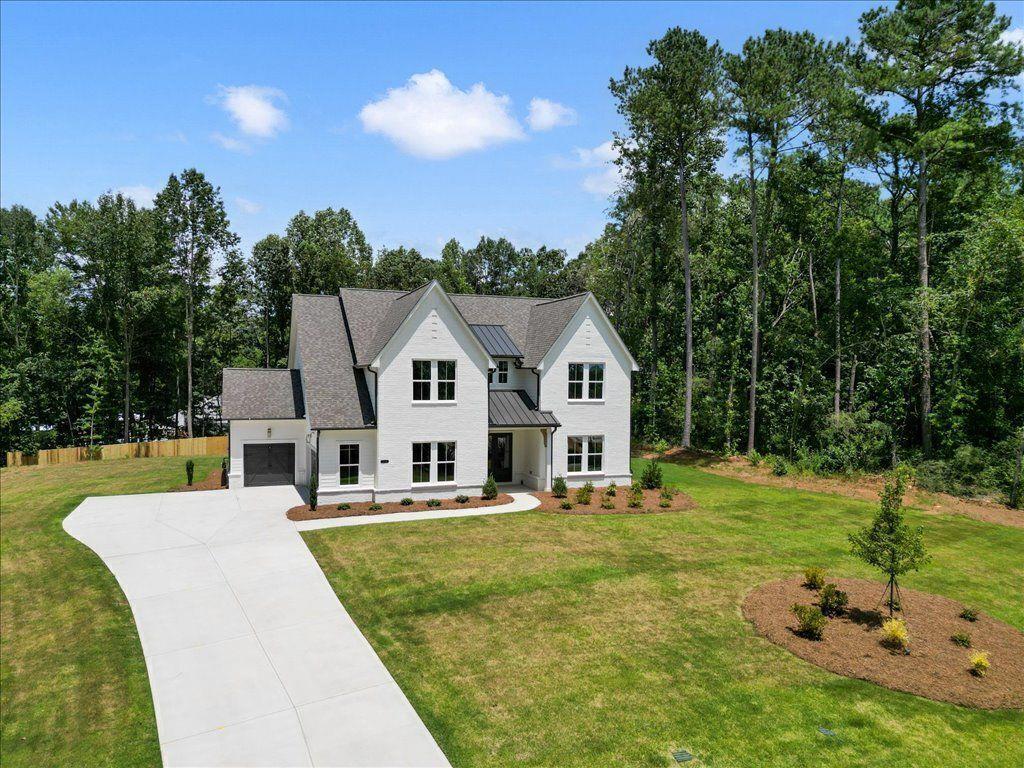 8180 Scarlett Grace Lane