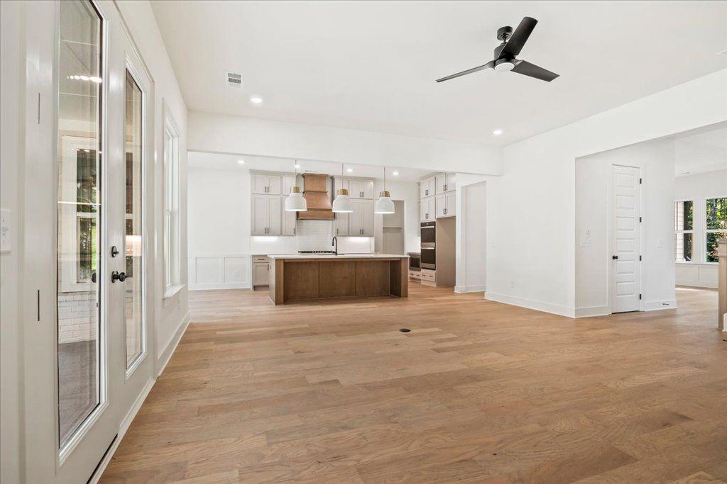 8240 Scarlett Grace Lane