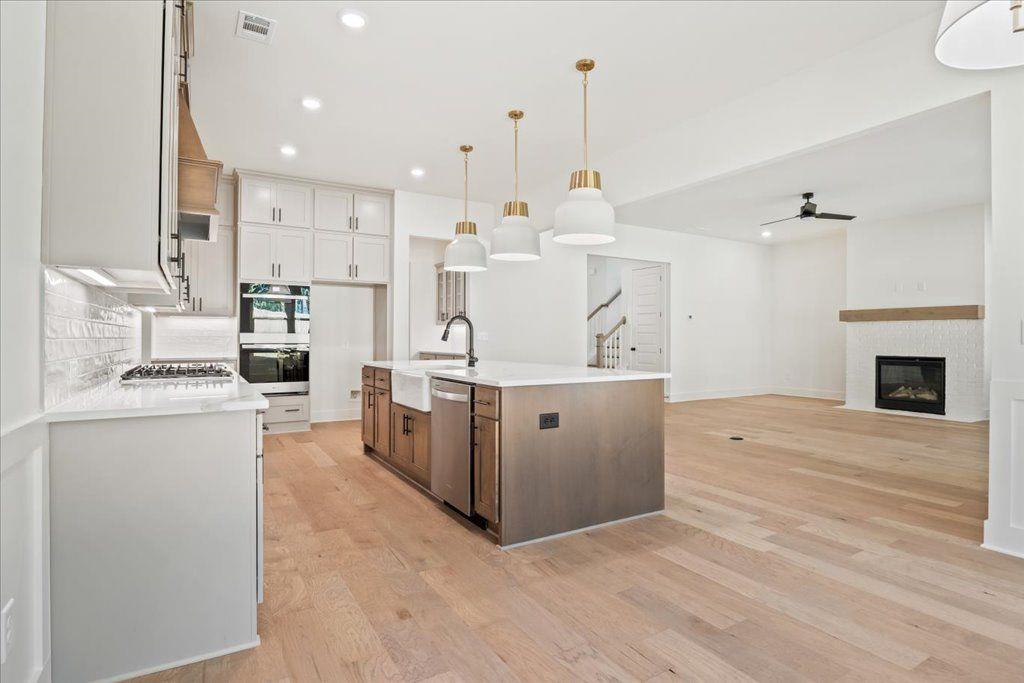 8240 Scarlett Grace Lane