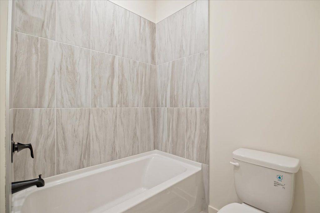 8240 Scarlett Grace Lane