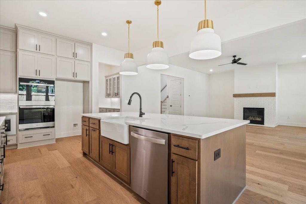 8240 Scarlett Grace Lane