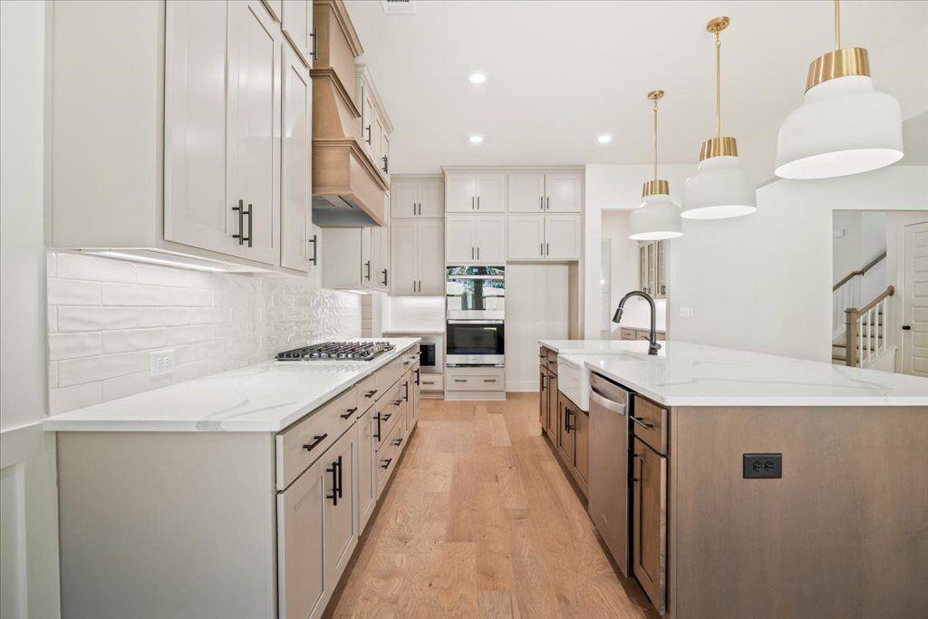 8240 Scarlett Grace Lane