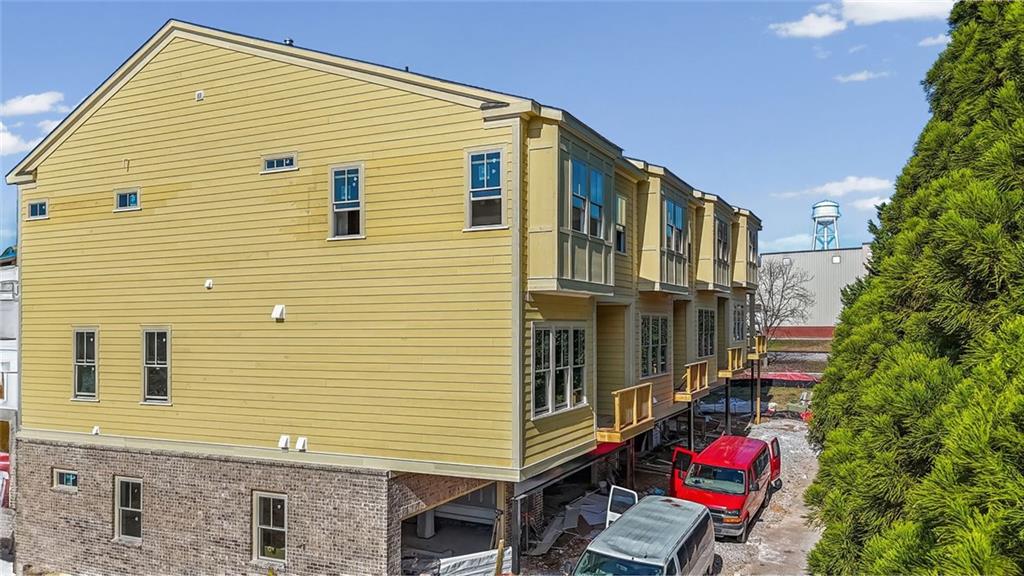 85 Bourbon Street Unit 3