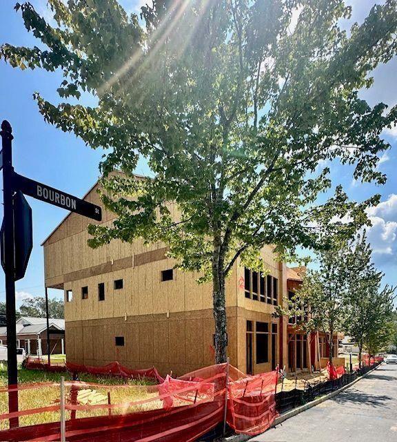 73 Bourbon Street Unit 5