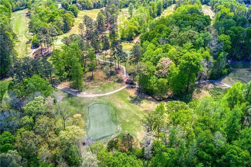 2030 Magnolia Lane