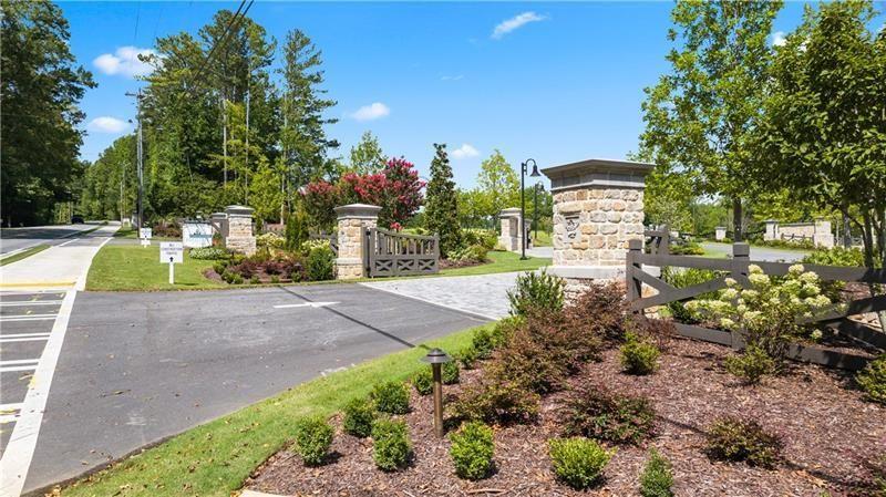 2030 Magnolia Lane