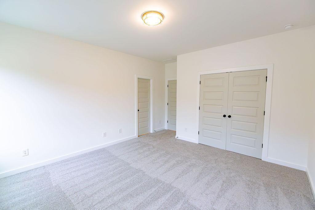 6525 Rhett Run