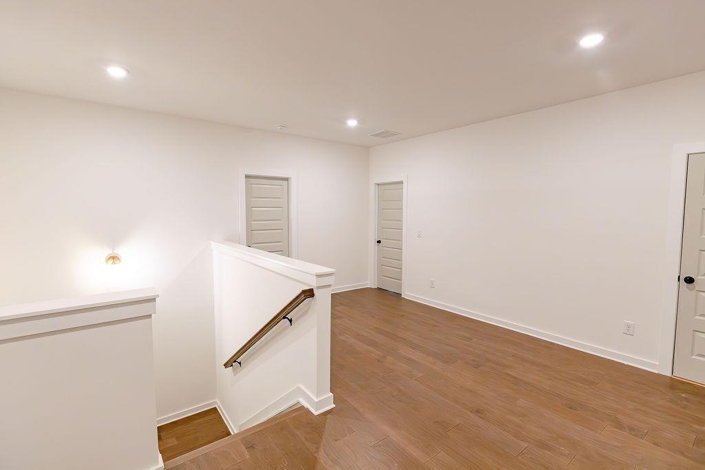 6525 Rhett Run