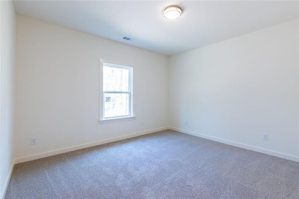 8320 Creekside Overlook