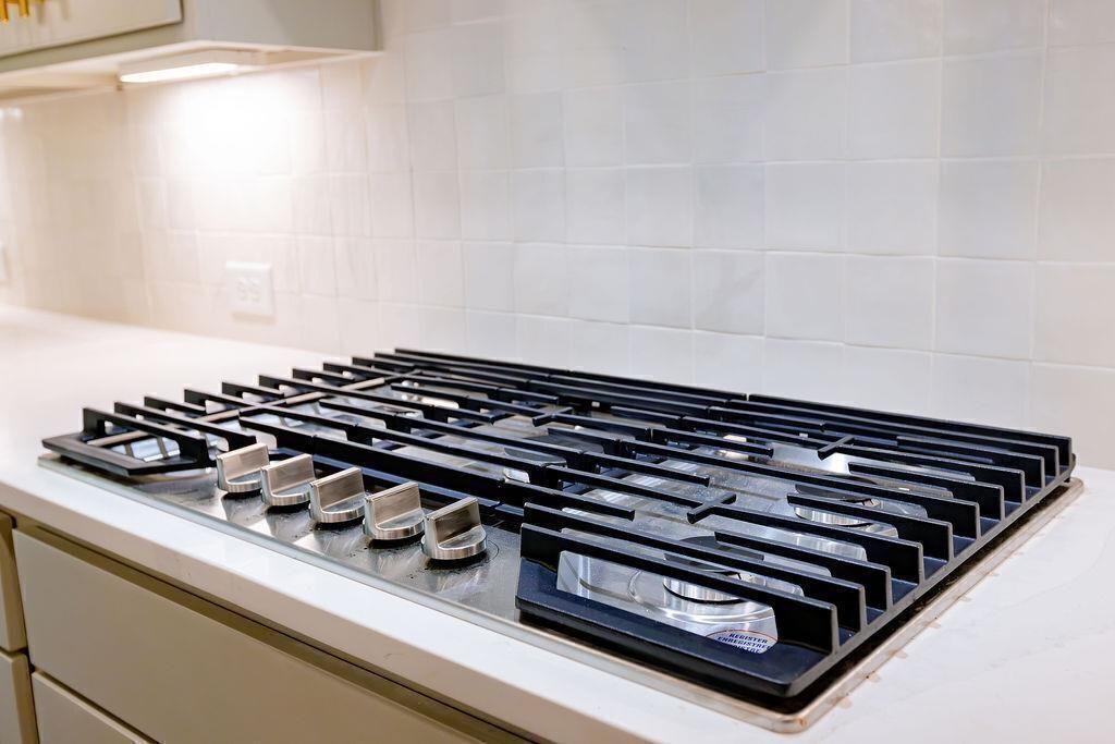 8350 Creekside Overlook Drive