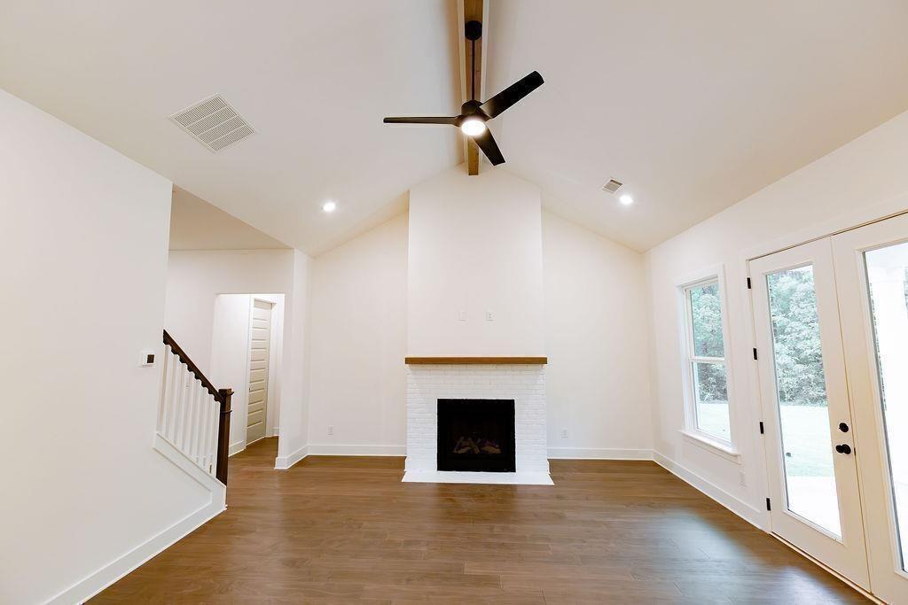 8350 Creekside Overlook Drive