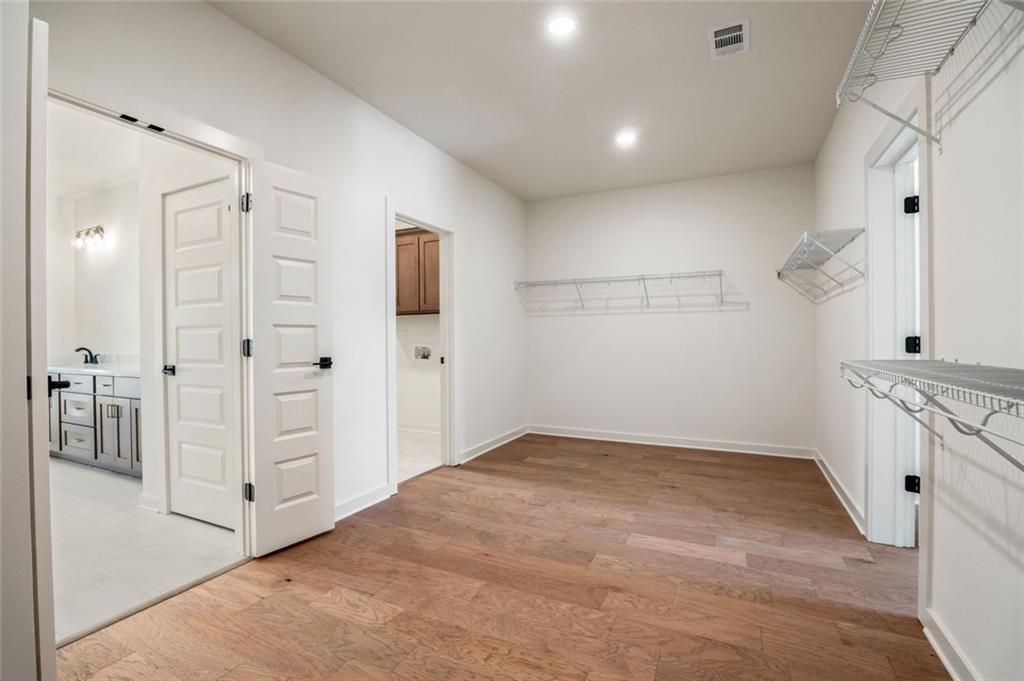 8415 Beryl Overlook