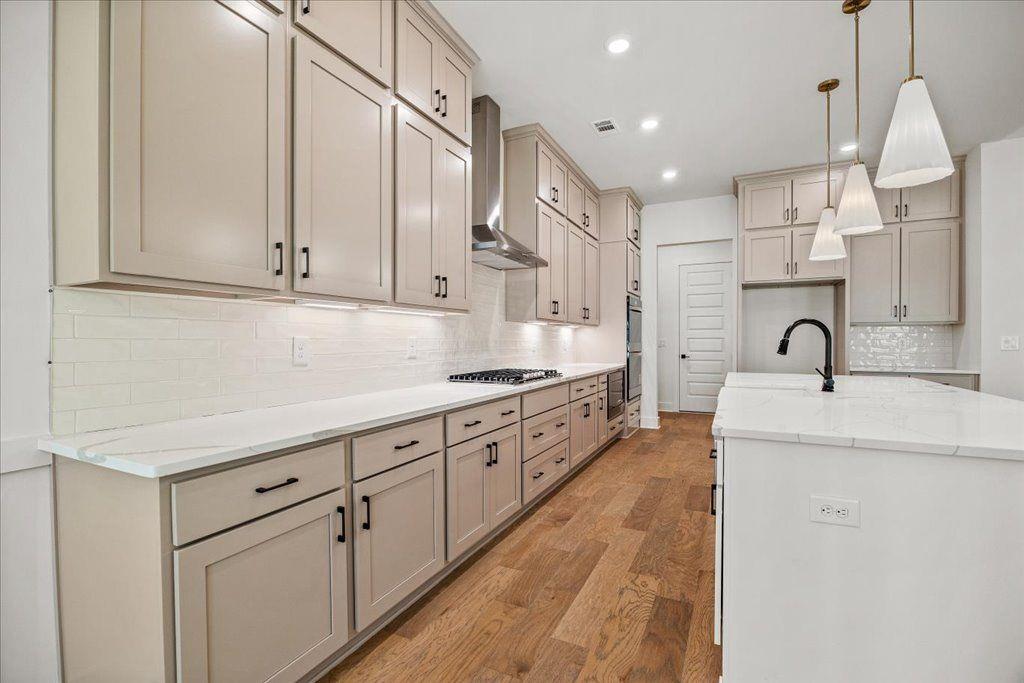 8280 Scarlett Grace Lane