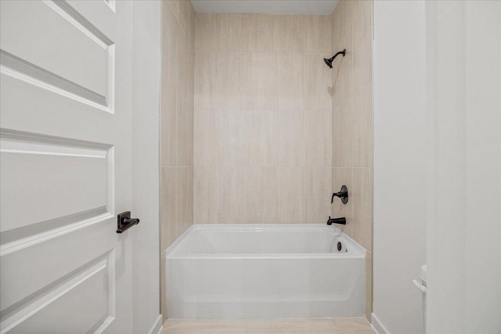 8280 Scarlett Grace Lane