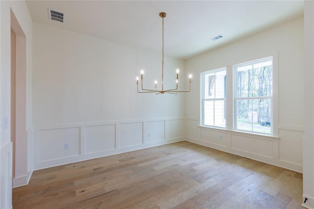 8290 Creekside Overlook Drive