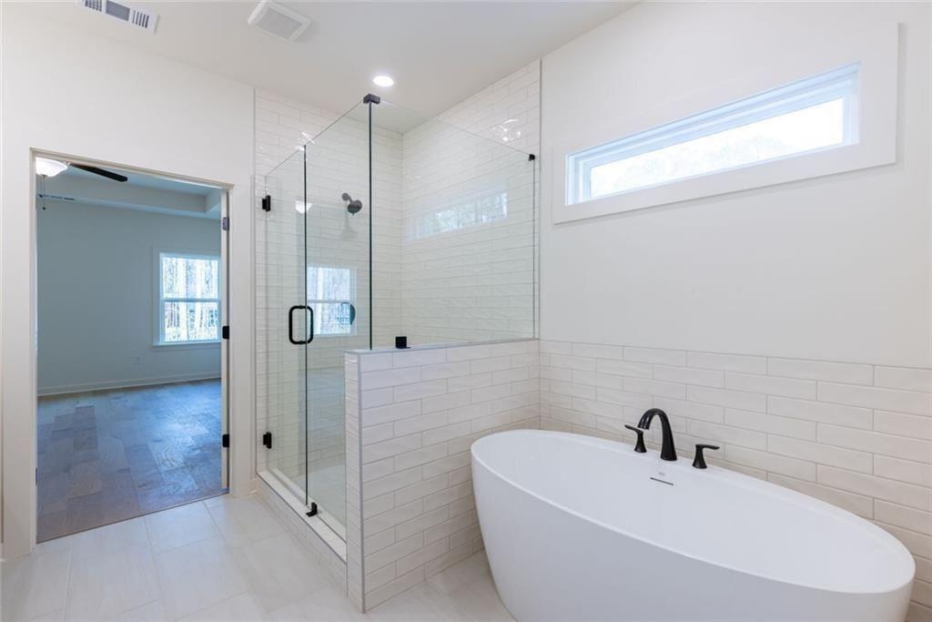 8290 Creekside Overlook Drive