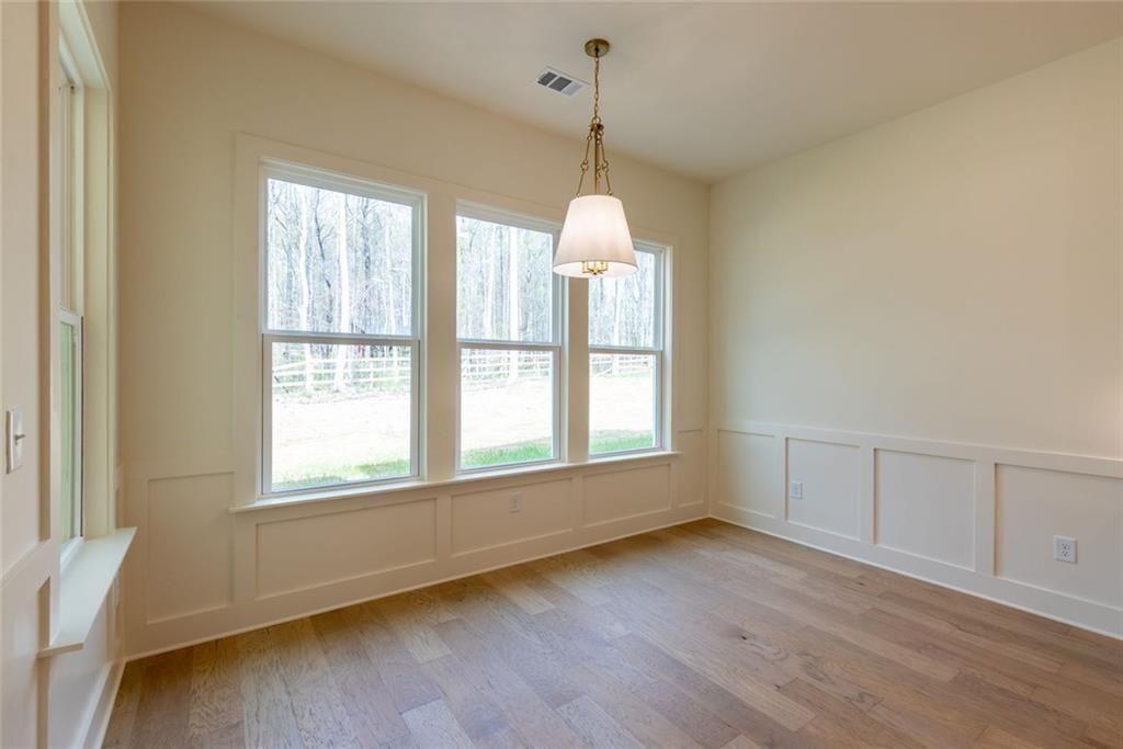 8290 Creekside Overlook Drive