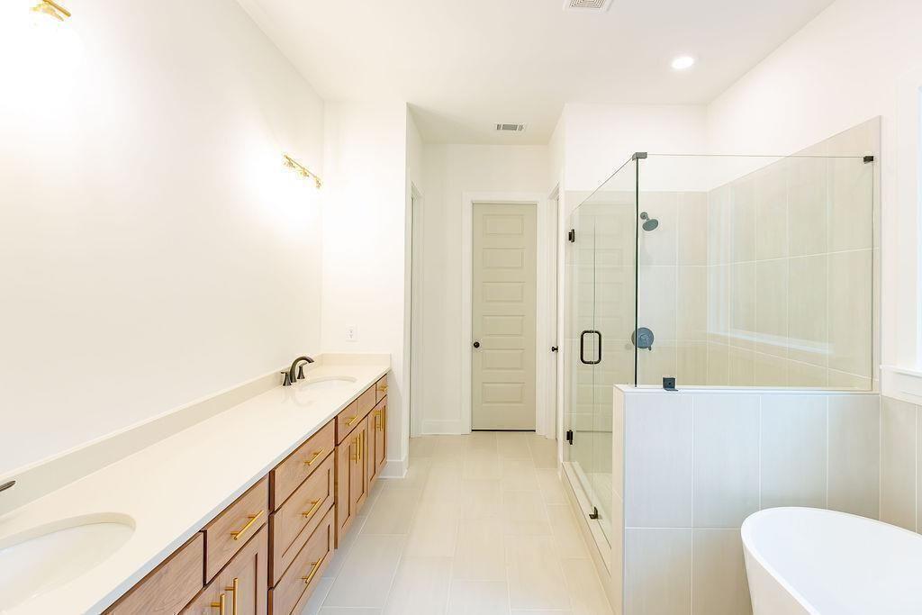 8310 Creekside Overlook Drive