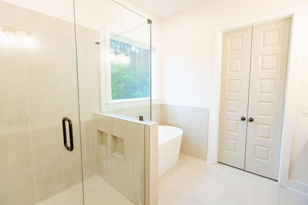 8310 Creekside Overlook Drive