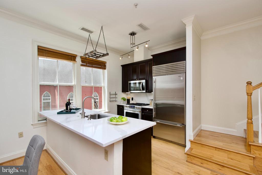 1210 R STREET NW 313
