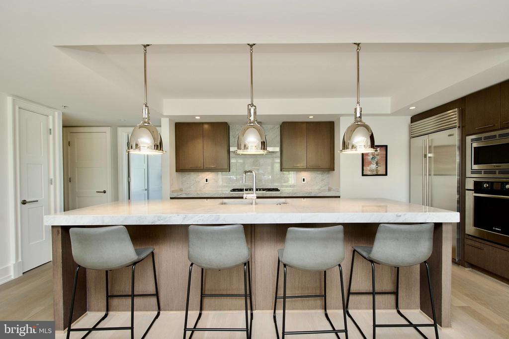 2818 CONNECTICUT AVENUE NW 503