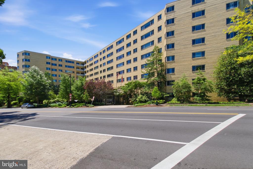 4600 CONNECTICUT AVENUE NW 926