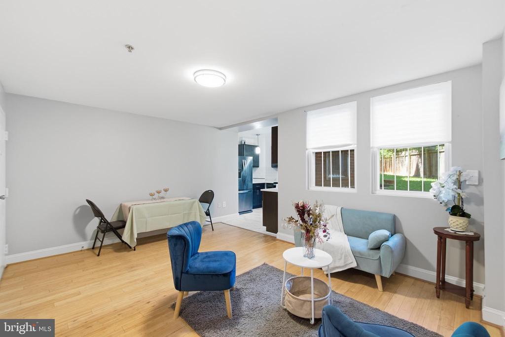1380 BRYANT STREET NE Unit: 10