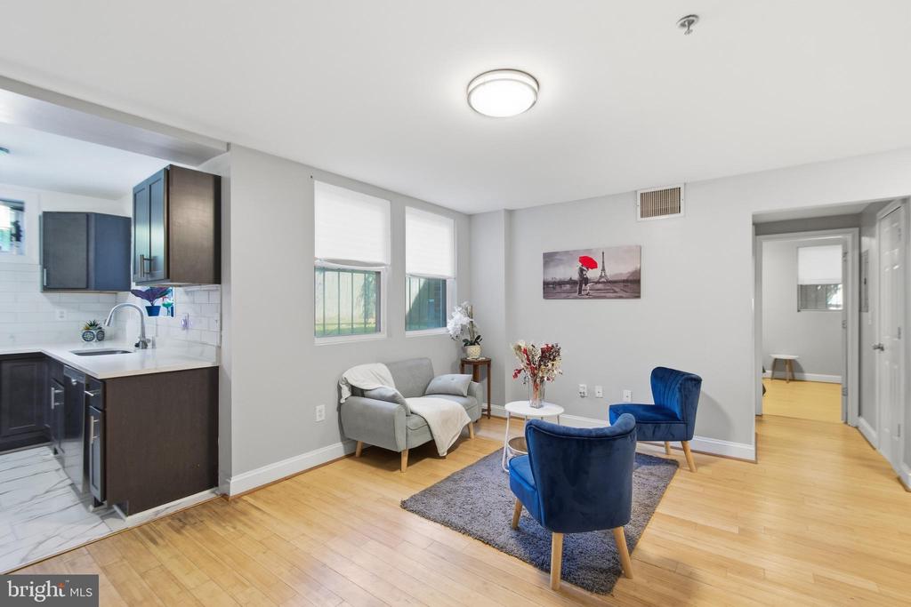 1380 BRYANT STREET NE Unit: 10