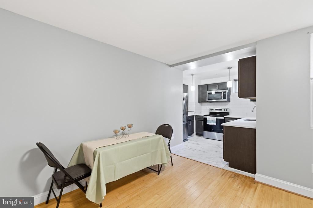 1380 BRYANT STREET NE Unit: 10