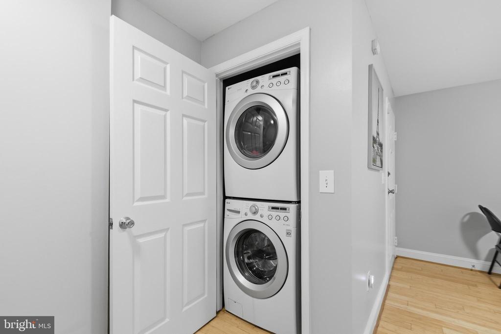 1380 BRYANT STREET NE Unit: 10